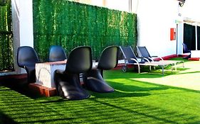 Hostal Raval Rooms